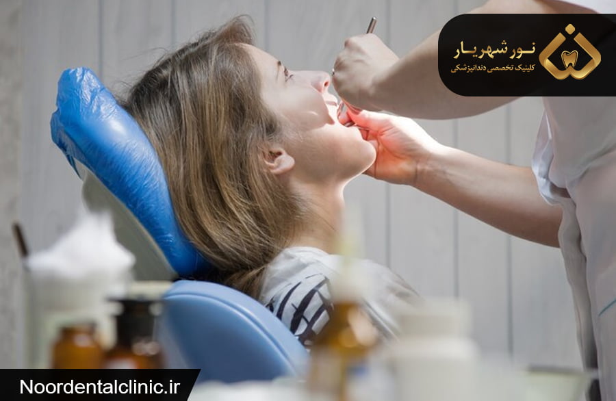 درمان ریشه دندان چگونه انجام میشود و چه مراحلی دارد؟