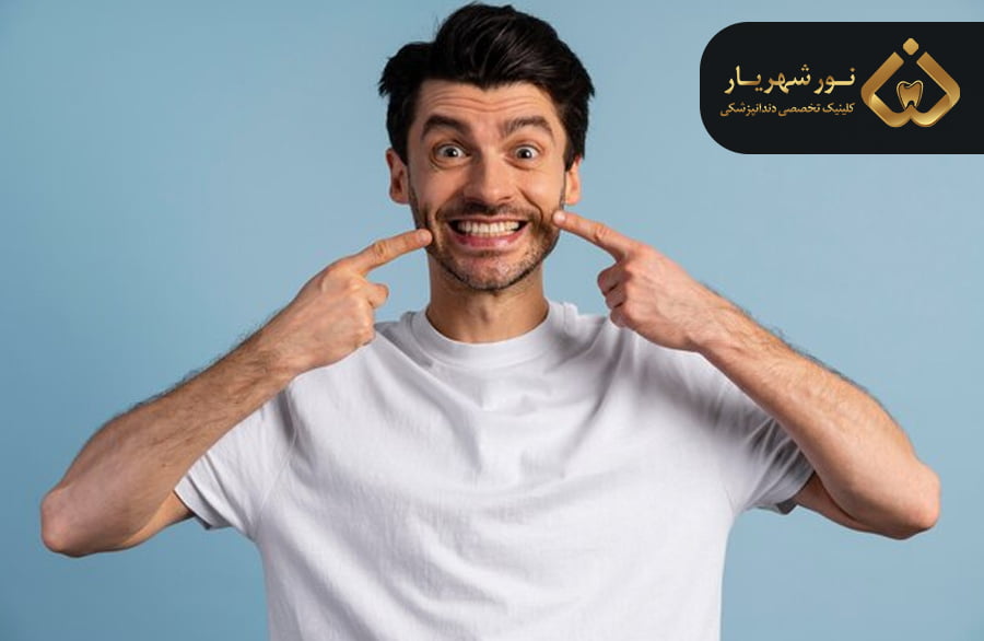  چه عللی باعث تغییر رنگ دندان ها می‌شوند؟